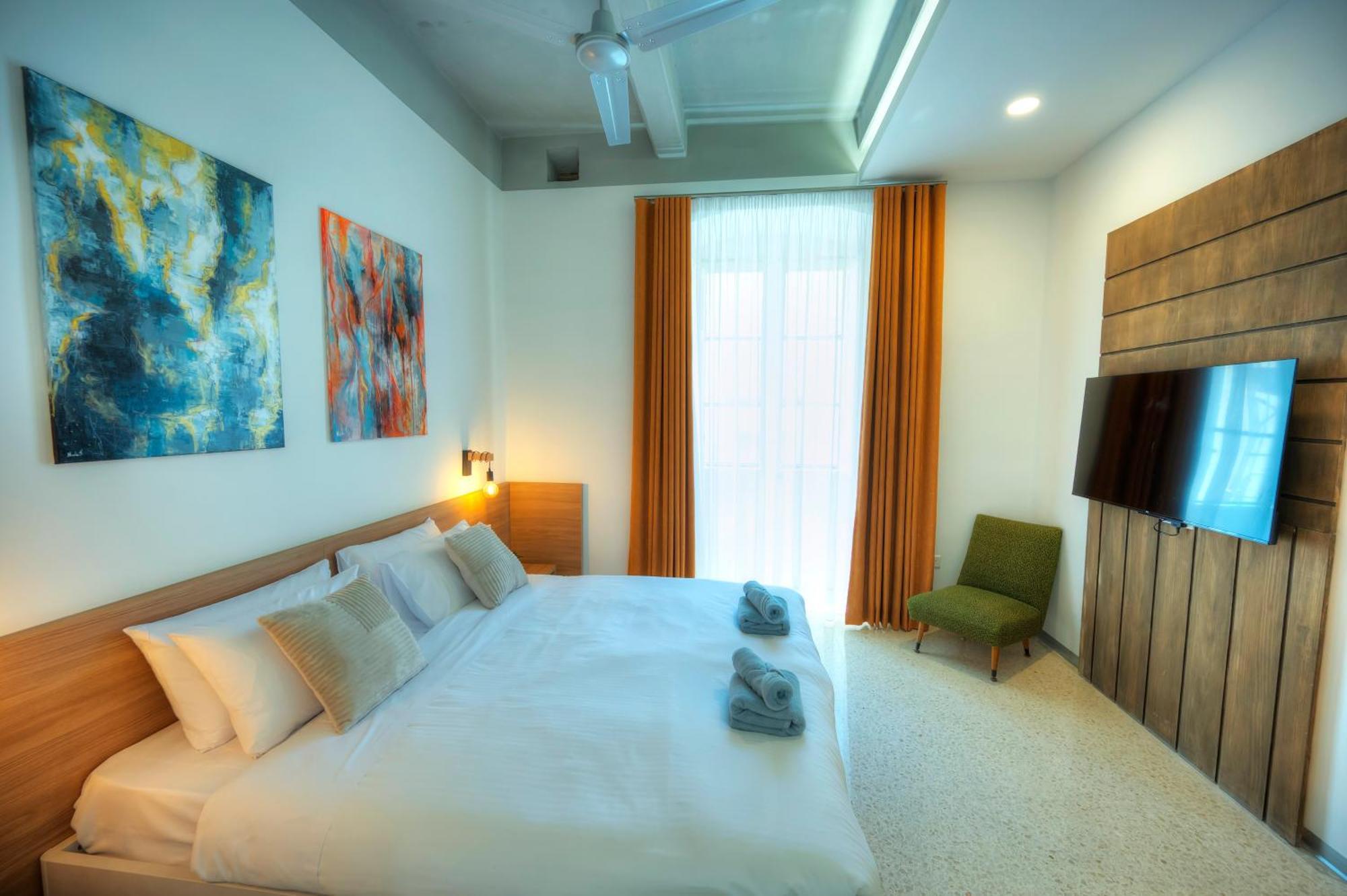 Tasteful 2bedrooms With Maltese Balcony Mcop1-2 Apartment *